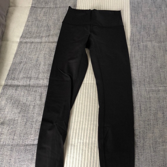 lululemon athletica Pants - Lululemon wunder unders. NWOT.